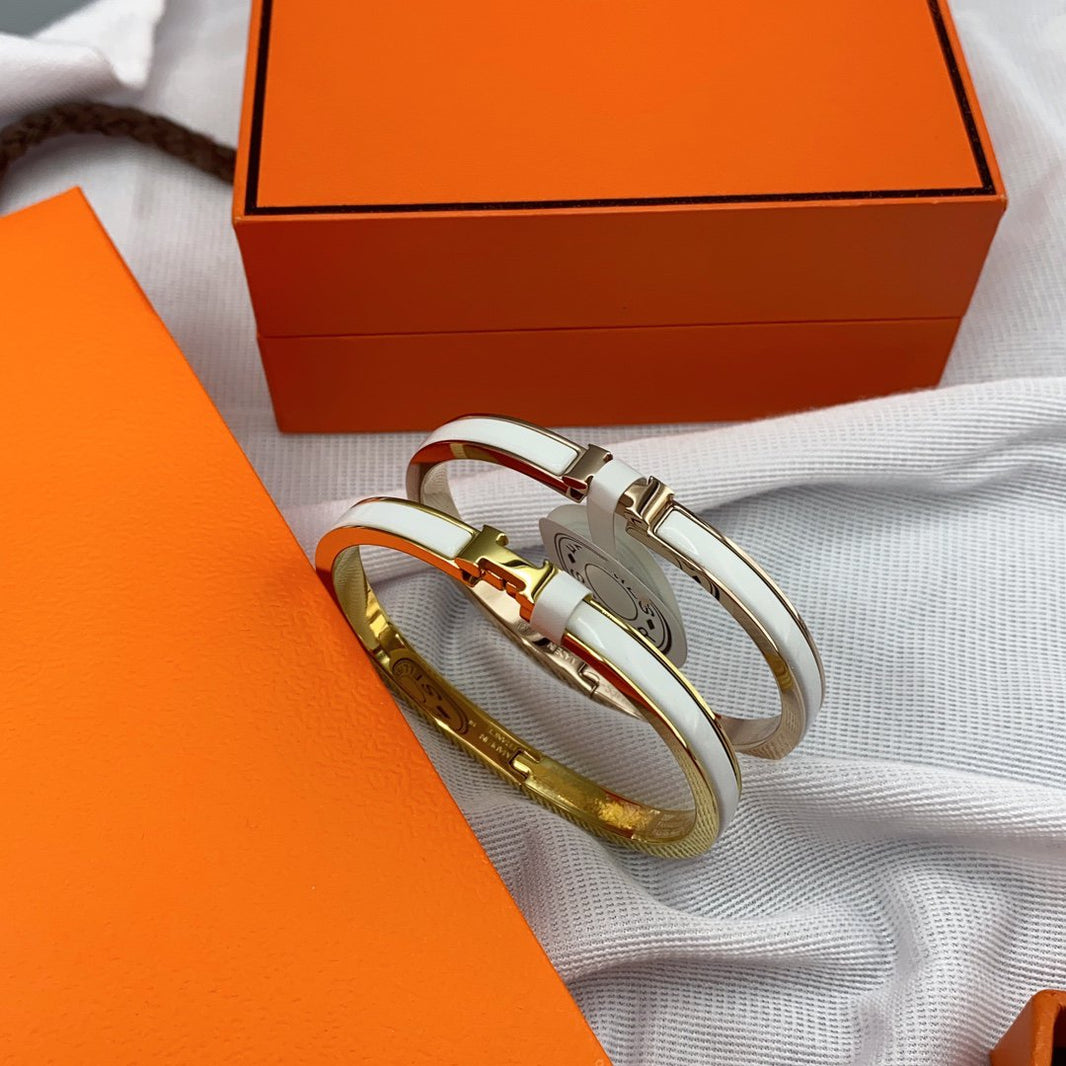 [Super Jewellery]CLASSIC HM CLIC WHITE 8MM ENAMEL BRACELET
