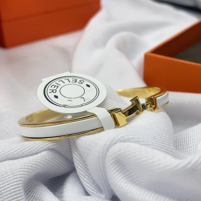 [Super Jewellery]CLASSIC HM CLIC WHITE 8MM ENAMEL BRACELET
