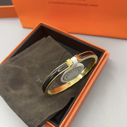 [Super Jewellery]CLASSIC HM CLIC BLACK 8MM ENAMEL BRACELET