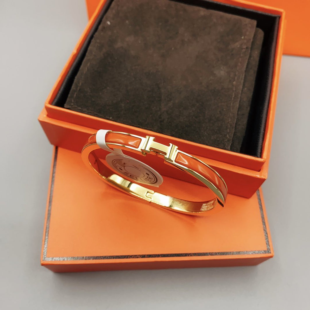 [Super Jewellery]CLASSIC HM CLIC RED 8MM ENAMEL BRACELET