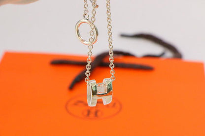 [Super Jewellery]HM NECKLACE H LETTER OVAL SERIES