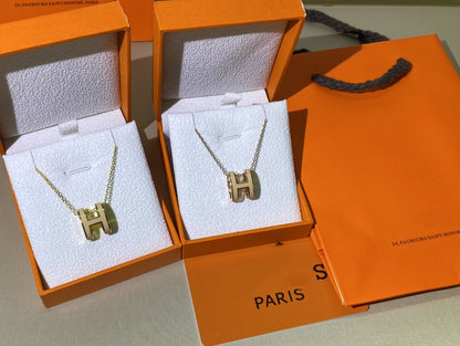 [Super Jewellery]HM CLIC YELLOW ENAMEL GOLD NECKLACE
