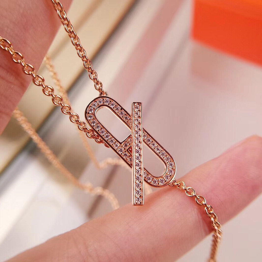 [Super Jewellery]HM FIRE PIG NOSE NECKLACE TRENDY STREET