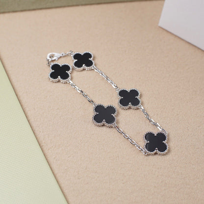 [Super Jewellery] CLOVER 5 MOTIF ONYXS BRACELET COLLECTION