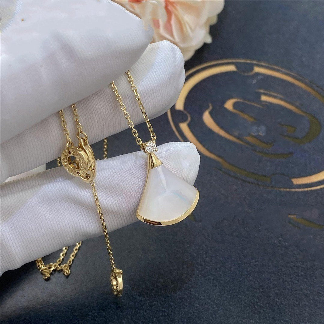 [Super]DREAM NECKLACE WHITE MOP GOLD 1 DIAMOND