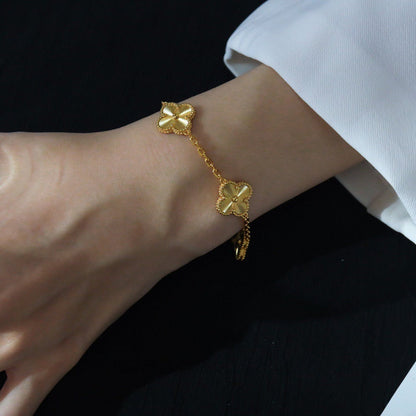 [Super Jewellery] CLOVER 5 MOTIF LASER BRACELET COLLECTION