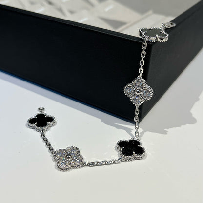 [Super Jewellery] CLOVER 5 MOTIF ONYXS BRACELET COLLECTION