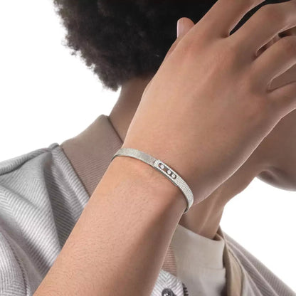 [Super Jewellery]Move Noa Ciselé half pavé bangle