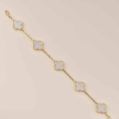 [Super Jewellery]CLOVER WHITE PEARL MOP 5 MOTIF BRACELET COLLECTION