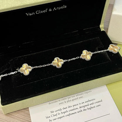 [Super Jewellery] CLOVER 5 MOTIF LASER BRACELET COLLECTION