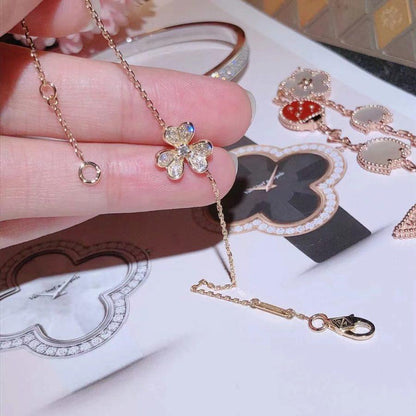 [Super Jewellery]FRIVOLE GOLD FLOWER DIAMOND BRACELET