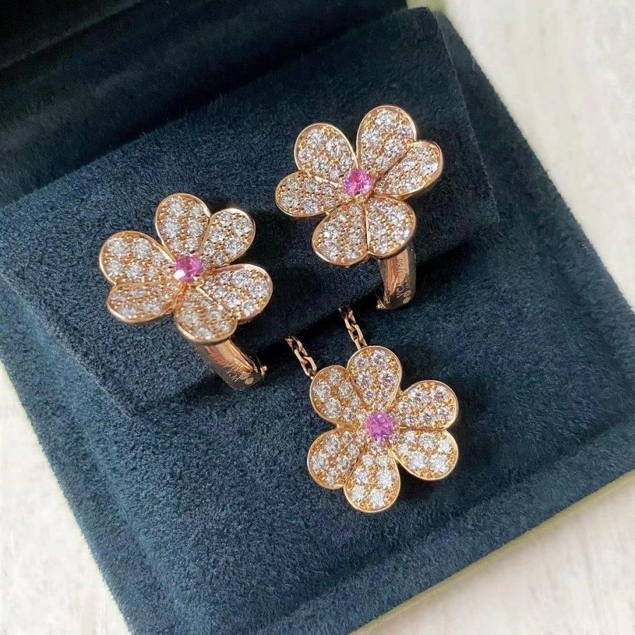 [Super Jewellery]FRIVOLE ROSE GOLD FLOWER DIAMOND NECKLACE