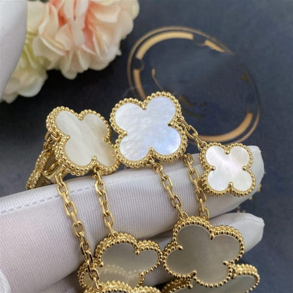 [Super Jewellery]CLOVER EARRINGS WHITE MOP 4 MOTIFS GOLD