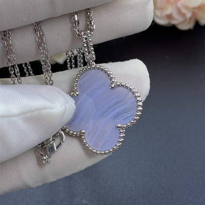 [Super Jewellery]CLOVER SILVER CHALCEDONY BIG CLOVER NECKLACE