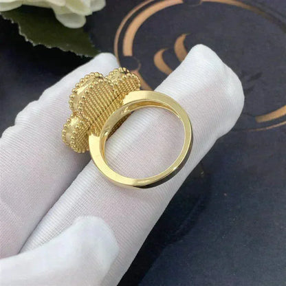 [Super Jewellery]CLOVER WHITE MOP RING