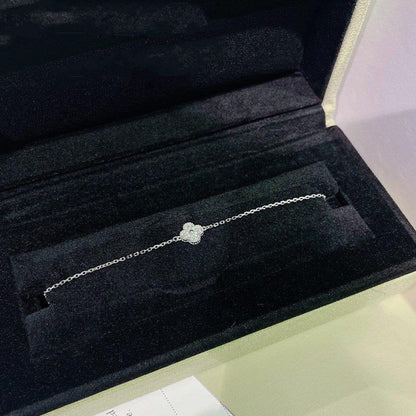[Super Jewellery]CLOVER  SINGLE FLOWER BRACELET SILVER