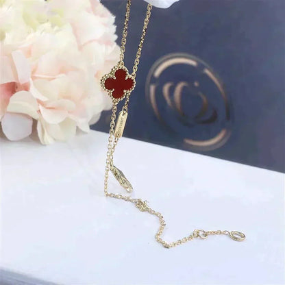 [Super Jewellery]CLOVER  CARNELIAN SINGLE FLOWER BRACELET