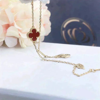 [Super Jewellery]CLOVER  CARNELIAN SINGLE FLOWER BRACELET