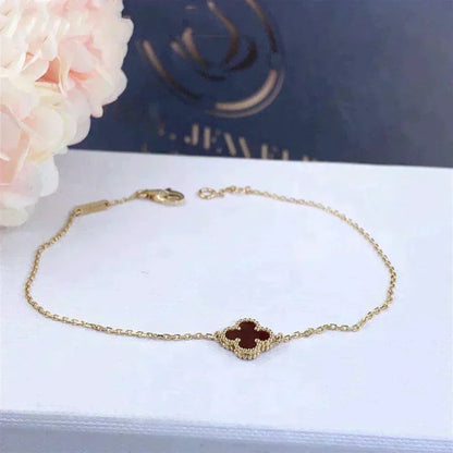 [Super Jewellery]CLOVER  CARNELIAN SINGLE FLOWER BRACELET