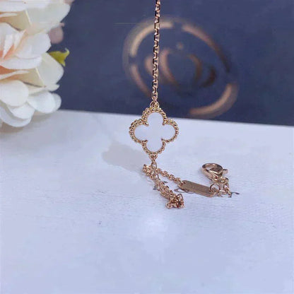 [Super Jewellery]CLOVER WHITE MOP SINGLE FLOWER BRACELET