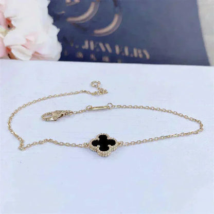 [Super Jewellery]CLOVER ONYX SINGLE FLOWER BRACELET