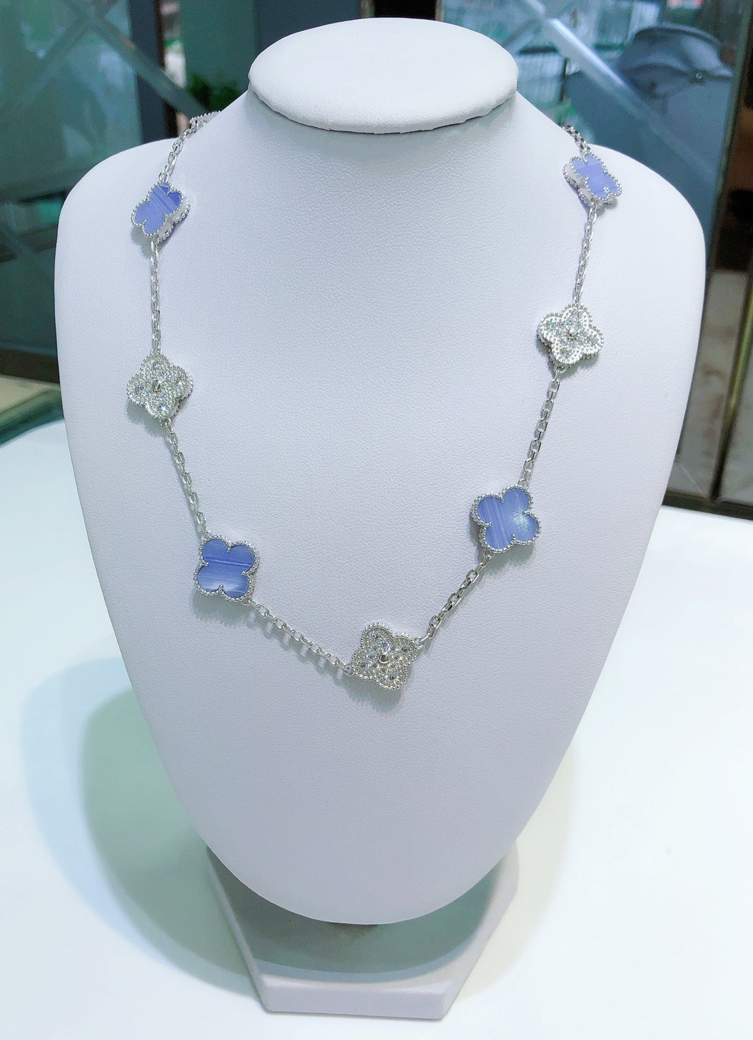 [Super Jewellery]CLOVER 10 MOTIFS CHALCEDONY DIAMONDS SILVER NECKLACE