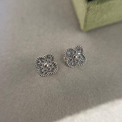 [Super Jewellery]CLOVER MINI DIAMOND STUD EARRINGS