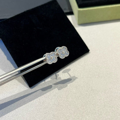 [Super Jewellery]CLOVER MINI DIAMOND STUD EARRINGS
